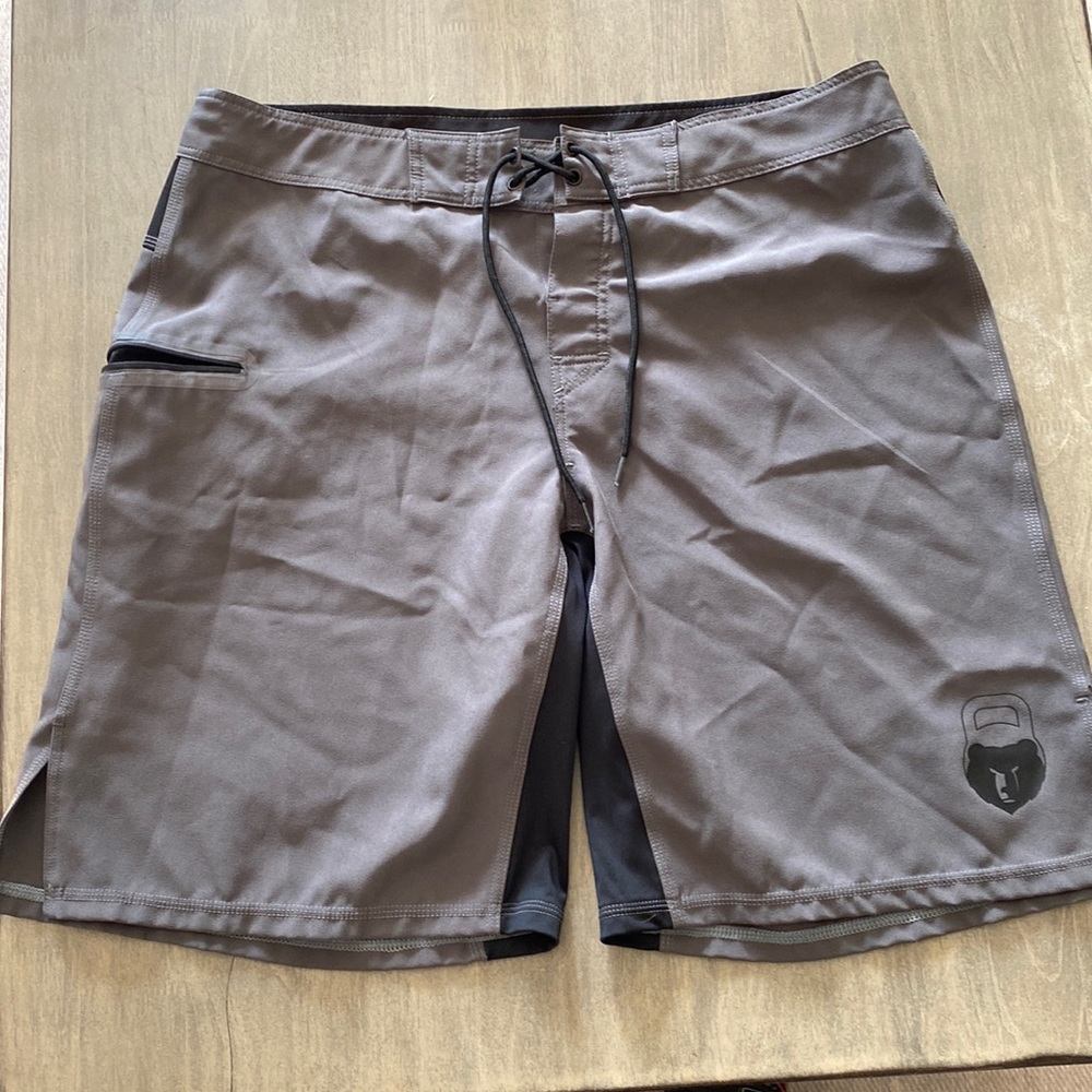 Men’s lace up swim trunks with Side zip pocket men’s extra large